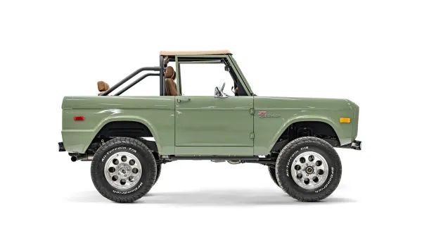 1976 Boxwood Green Ford Bronco_8 Passenger Side