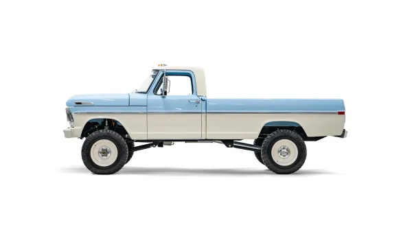 1970 Blue Ford F250 Highboy_2 Drivers Side 