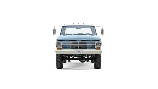 1970 Blue Ford F250 Highboy_5 Front