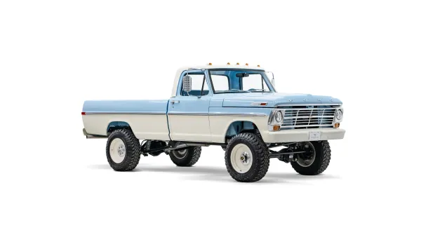 1970 Blue Ford F250 Highboy_7 Passenger Side Front  3.4