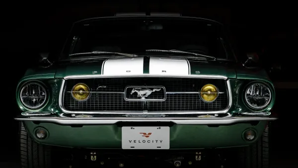 1967 Ford Mustang Fastback_23 Exterior 