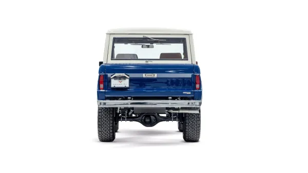 1973 Classic Ford Bronco Hardtop_11 Rear Tailgate