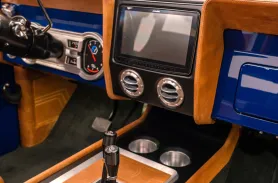1973 Classic Ford Bronco Hardtop_17 Front Interior