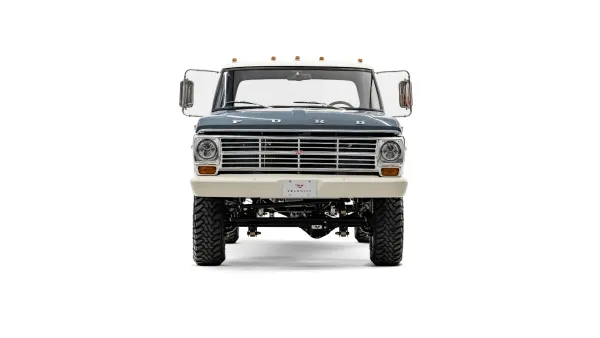 1970 Velocity Ford F250_5 Front