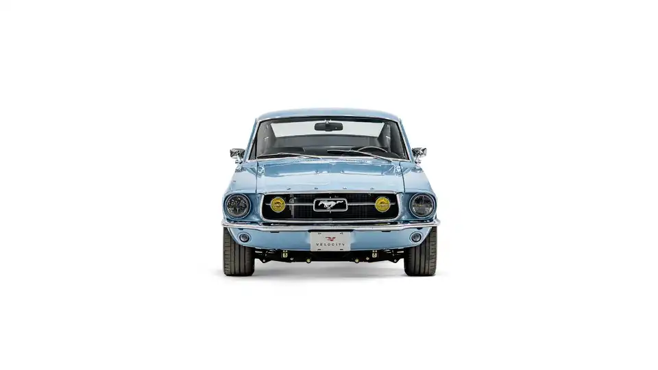1968 Brittany Blue Ford Mustang_5 Front
