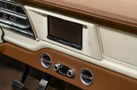 https://www.velocityrestorations.com/assets/vehicles/4182-velocity-1971-ford-f10022-interior-copy-sm.webp