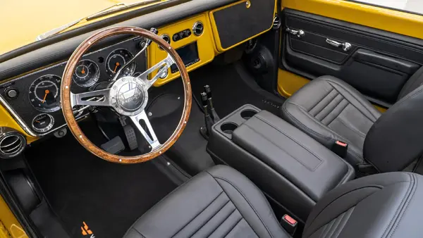 1972 Chevrolet K5 Blazer_ 14 15 Driver Side Interior