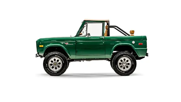 Velocity 1975 Rancing Green Ford Bronco_2 Drivers Side 