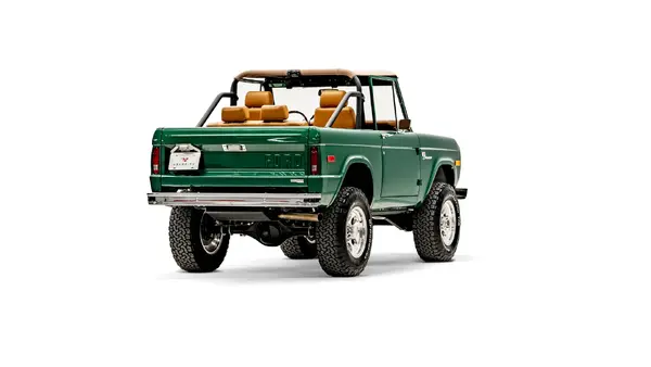 Velocity 1975 Rancing Green Ford Bronco_10 Passenger Side Rear