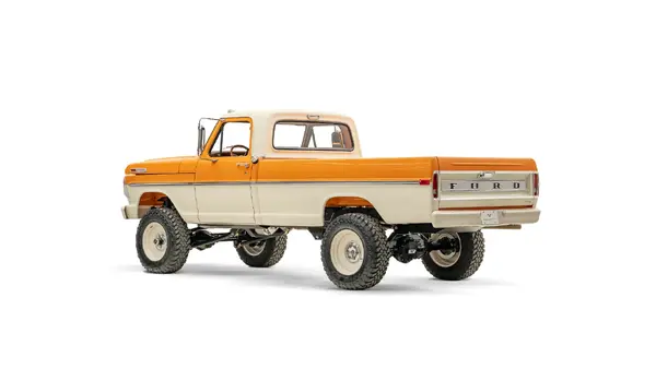 1970 Ford F 250 Heritage Series_13 Driver Side Rear 3.4