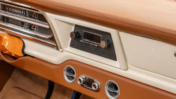 1970 Ford F 250 Heritage Series_22 Interior