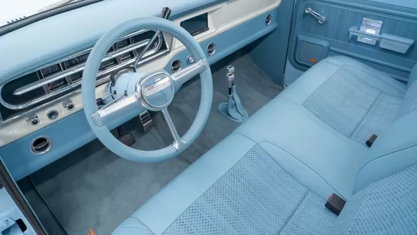 1970 Wind Blue Ford F250_Driver Side Interior