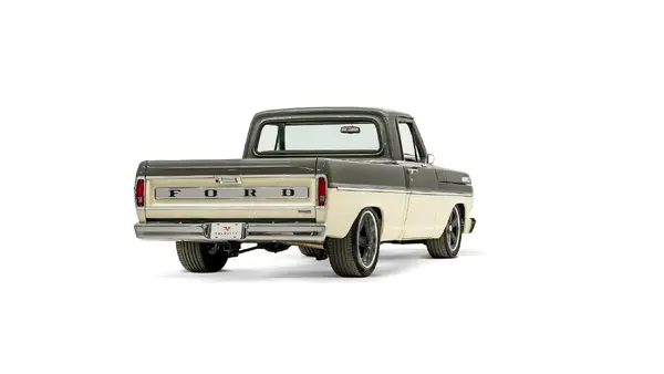 1972 Classic Ford F100_10 Passenger Side Rear