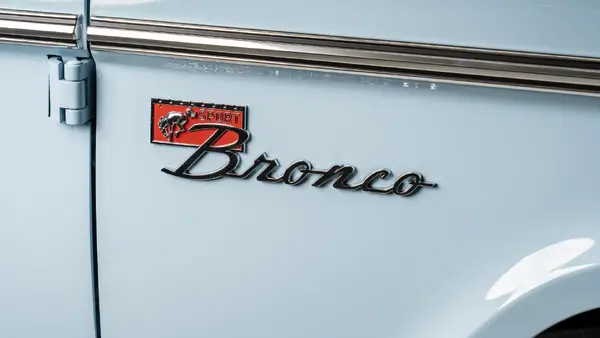 Velocity Early Ford Bronco_25 Exterior 