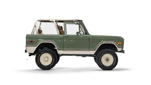 Boxwood Green Early Ford Bronco_2 Drivers Side 