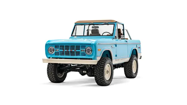 1973 Tiffany Blue Ford Bronco_4 Drivers Side Front 