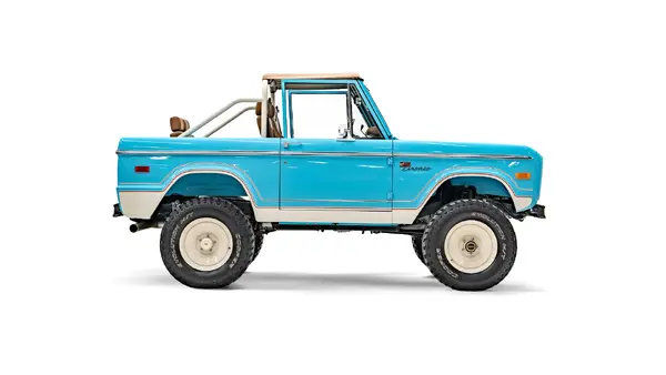 1973 Tiffany Blue Ford Bronco_8 Passenger Side