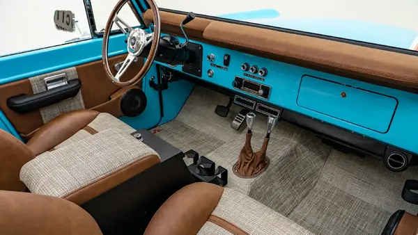 1973 Tiffany Blue Ford Bronco_18 Passenger Side Interior