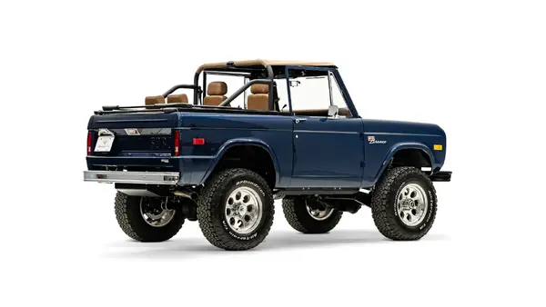 Velocity Signature 1975 Ford Bronco_9 Passenger Side Rear 3