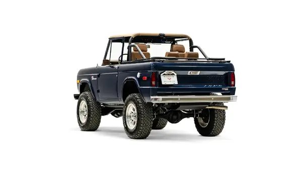 Velocity Signature 1975 Ford Bronco_12Driver Side Rear