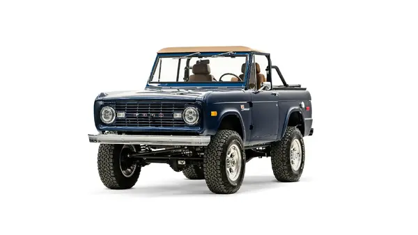 Velocity Signature 1975 Ford Bronco_4 Drivers Side Front 