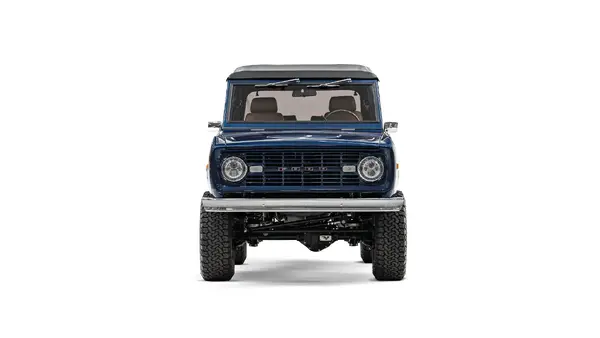 1975 Classic Ford Bronco Soft Top_5 Front