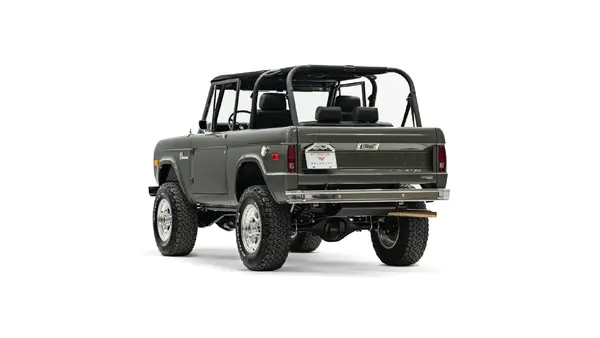 1971 Velocity Ford Bronco_12Driver Side Rear