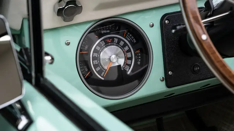 1969 Velocity Ford Bronco Ranger Rackage_15 Dakota Digital Gauges