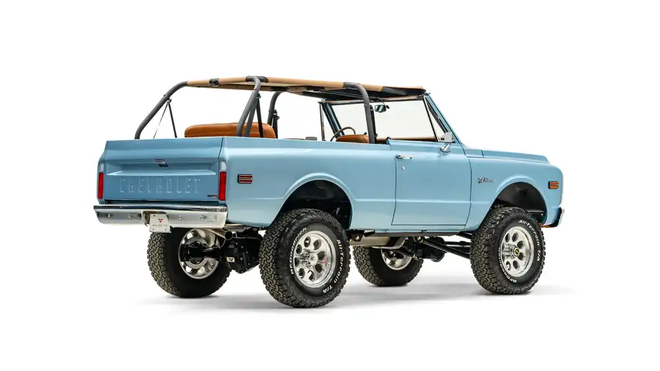 1972 Chevrolet K5 Blazer_13 Driver Side Rear 3.4