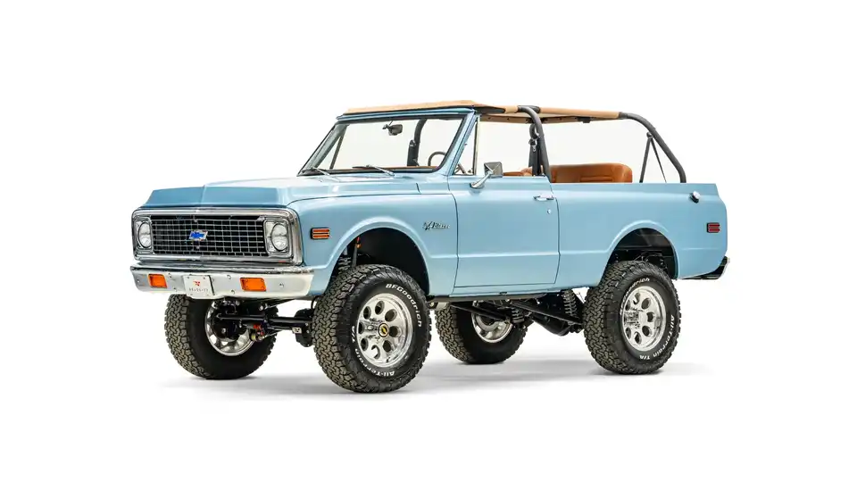 1972 Chevrolet K5 Blazer_7 Passenger Side Front  3.4