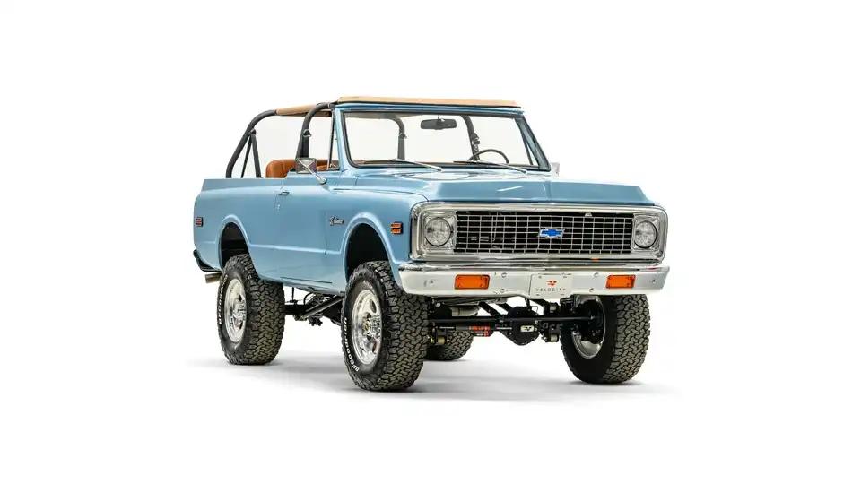 1972 Chevrolet K5 Blazer_4 Drivers Side Front 