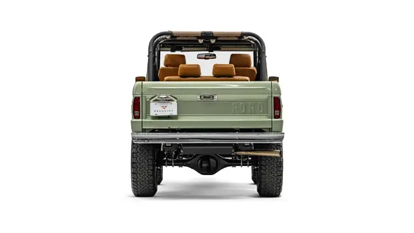 1974 Green Early Ford Bronco_11 Rear Tailgate