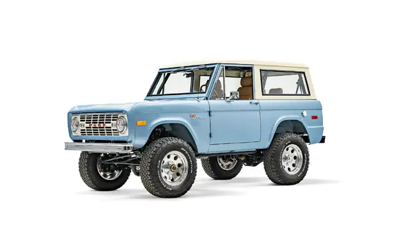 1977 Brittany Blue Hardtop Ford Bronco_3 Drivers Side Front 3.4