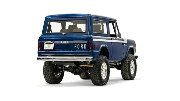 1975 Custom Ford Bronco_10 Passenger Side Rear