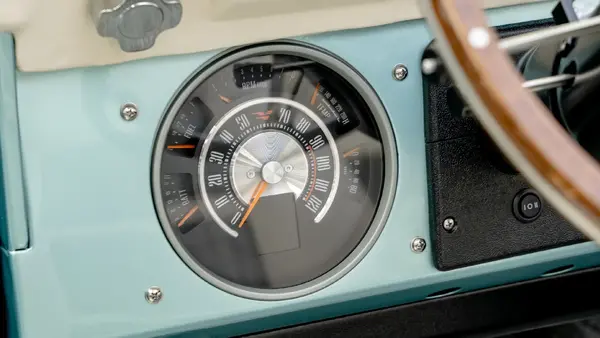 1974 Seafoam Vintage Ford Bronco_15 Dakota Digital Gauges