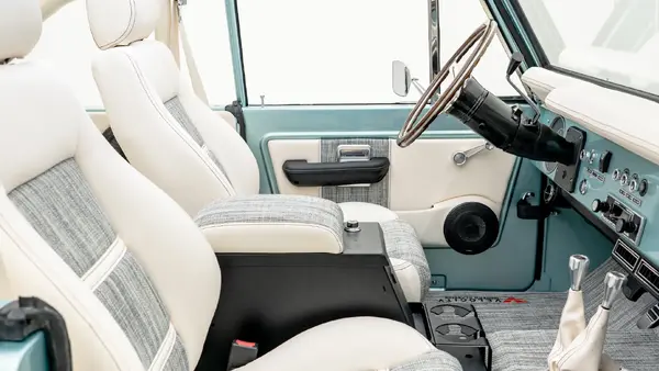 1974 Seafoam Vintage Ford Bronco_18 Passenger Side Interior