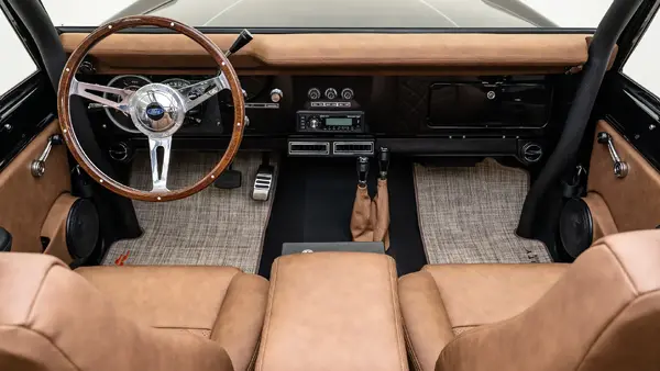 1973 Black Vintage Bronco_17 Front Interior