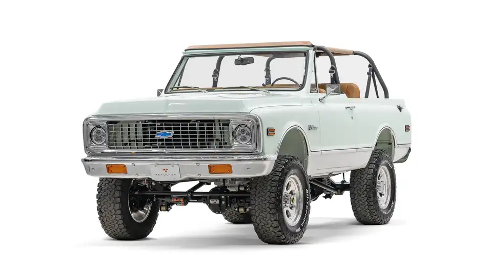 1969 Mint Chrevrolet K5 Blazer_4 Drivers Side Front 