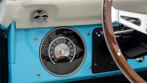 1969 Blue Bronco__15 Dakota Digital Gauges