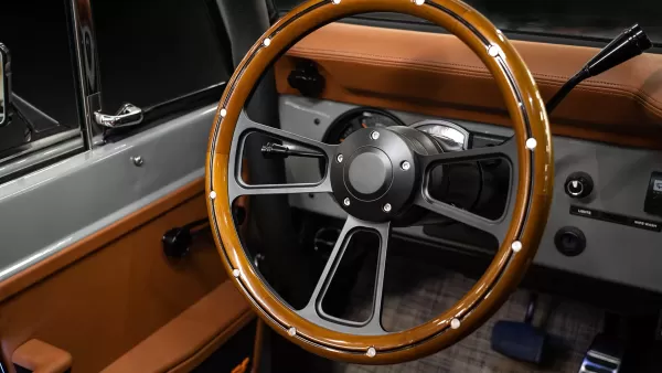 1966_Arabian Gray_Midnight Edition_0031_Custom Steering Wheel