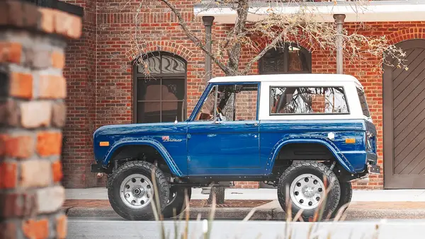 1973 Blue Bronco Hardtop 06