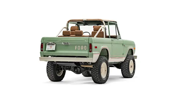 1968 Boxwoord Green Bronco Ranger Package_6 Passenger Side Front 