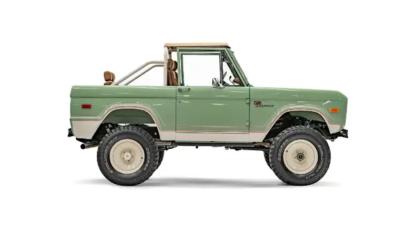 1968 Boxwoord Green Bronco Ranger Package_8 Passenger Side