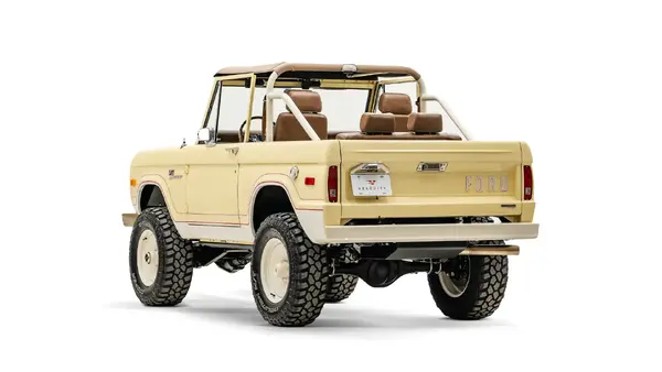 1969 Yellow Ford Bronco Ranger_4 Drivers Side Front 