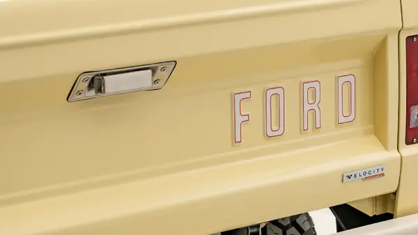 1969 Yellow Ford Bronco Ranger_24 Exterior 