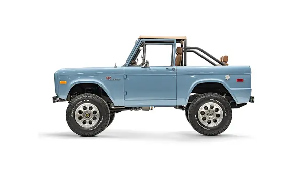 5362 Velocity 1976 Vintage Ford Bronco Brittany Blue (5)