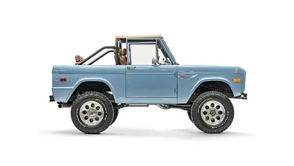 5362 Velocity 1976 Vintage Ford Bronco Brittany Blue (11)