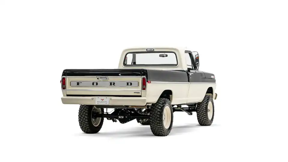 1972 Black Ford F250_10 Passenger Side Rear