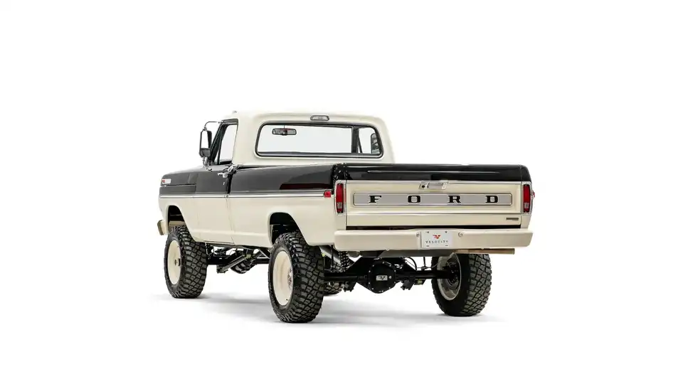 1972 Black Ford F250_12Driver Side Rear