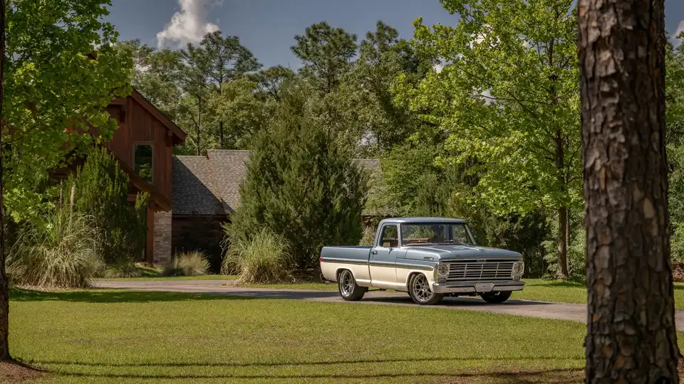 1968 Brittany Blue F100_Lifestyle